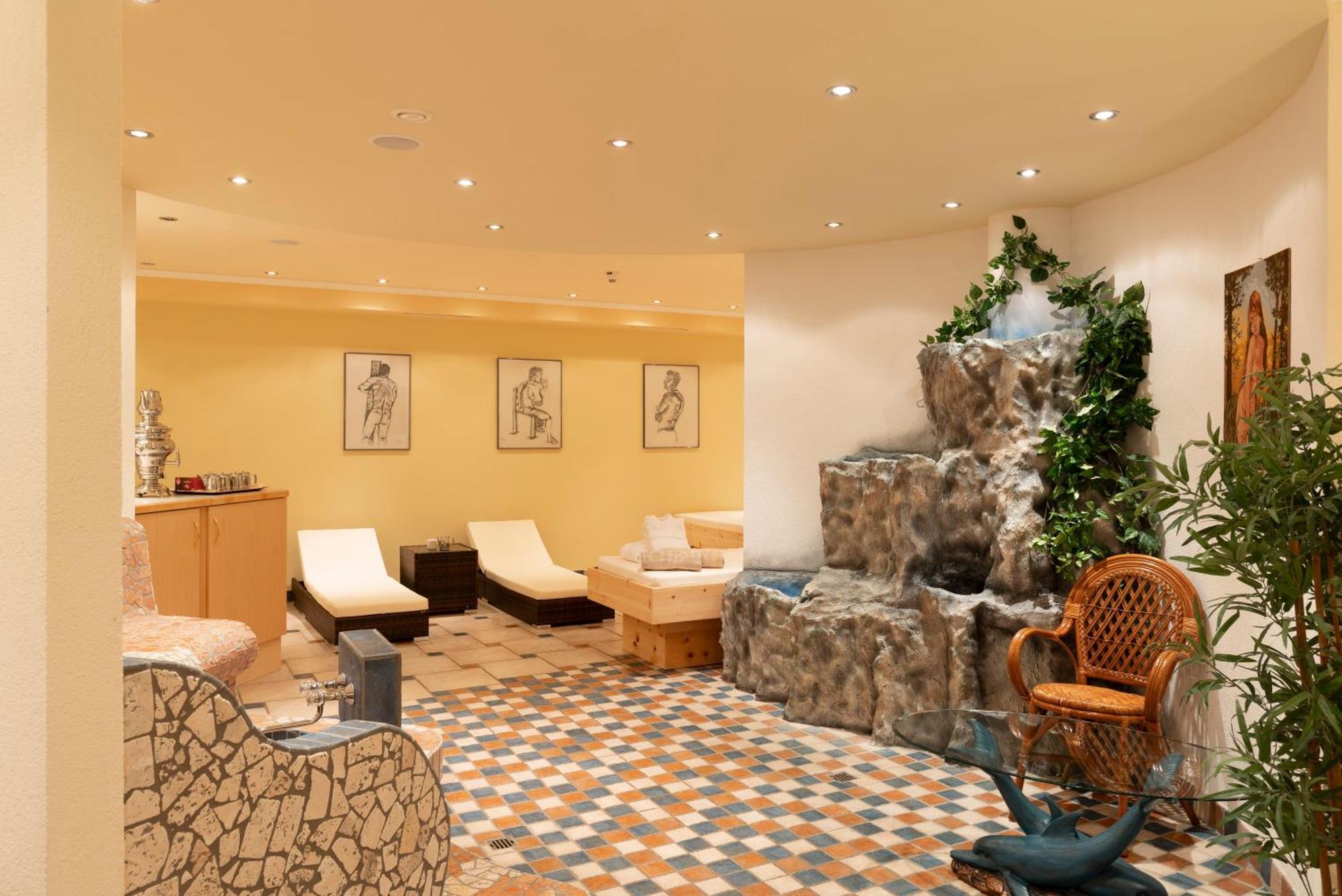 Alpenhotel Erika Ишгъл Екстериор снимка