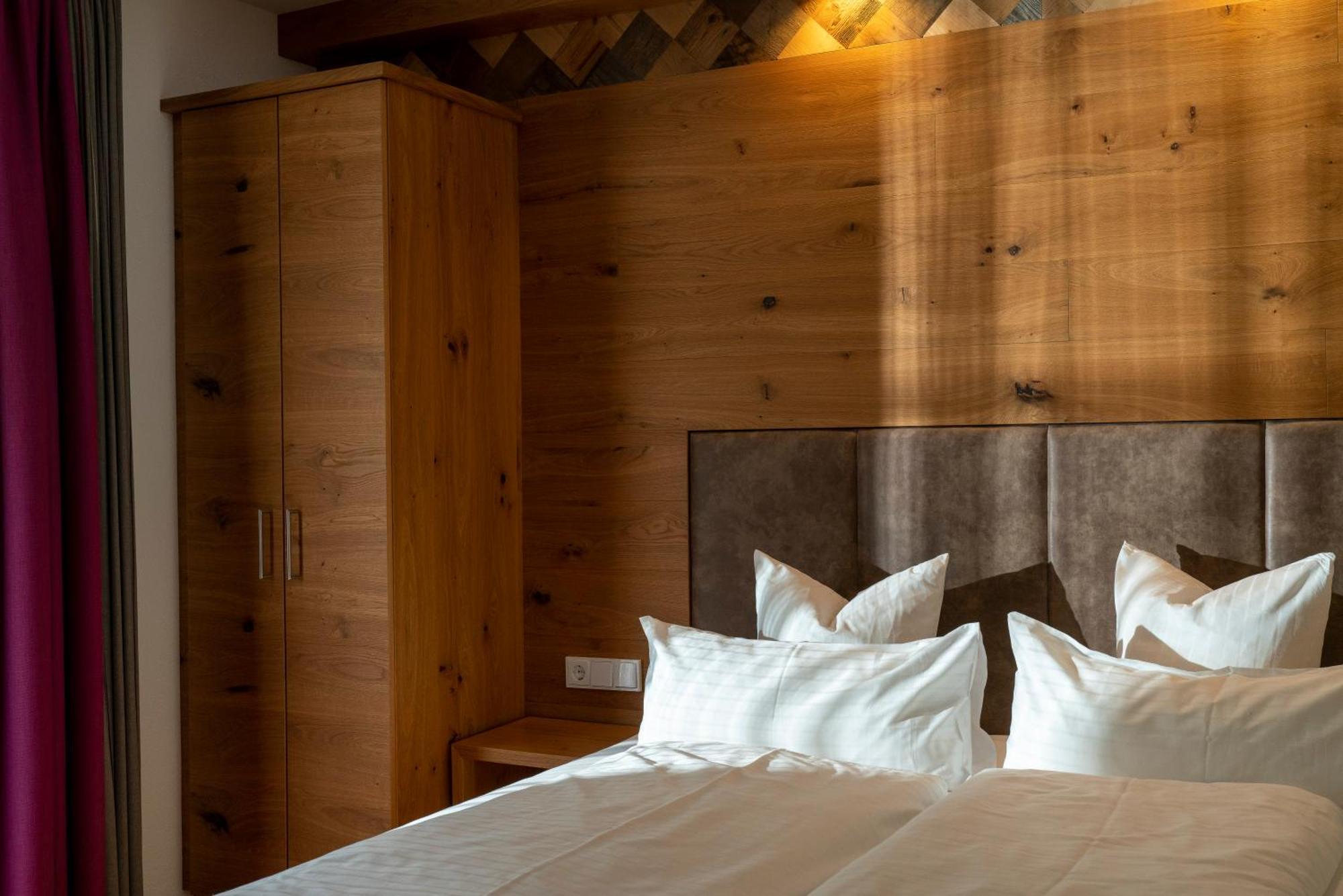 Alpenhotel Erika Ишгъл Екстериор снимка